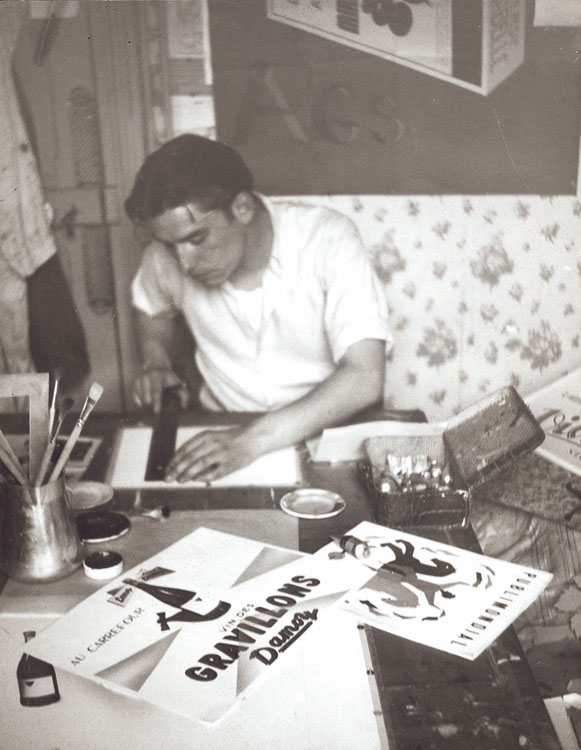 Foré dans sa chambre-atelier, 70 rue Maurice Bokanowsky à Asnières-sur-Seine, 1949-50.